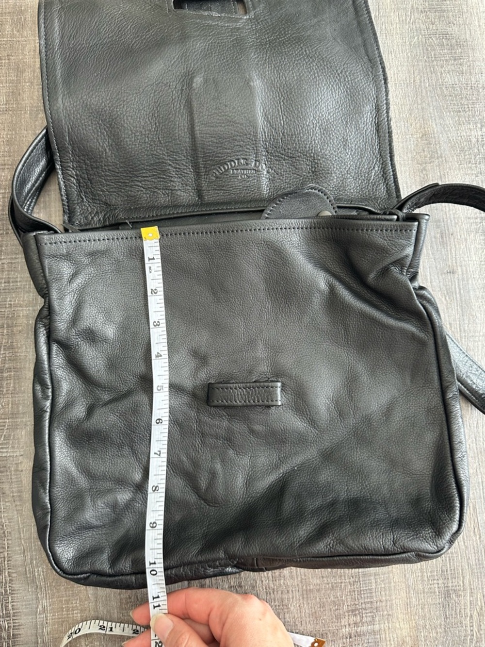 Classic Black Genuine Leather Shoulder Bag, Vintage Timeless Hand Crafted in USA - Picture 14 of 16